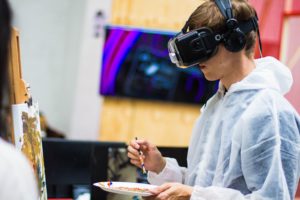 Le masque de réalité virtuelle : un complément à la formation